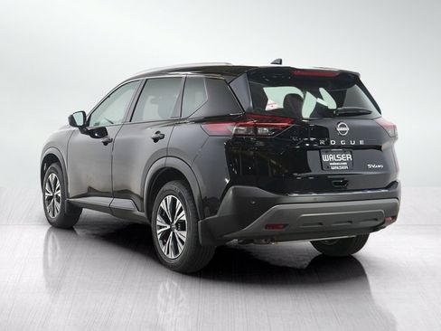Used 2023 Nissan Rogue SV w/ SV Premium B Package AWD/4WD image 3