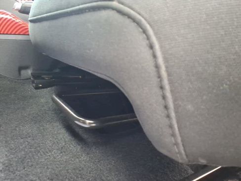 Used 2022 Jeep Gladiator Sport image 12