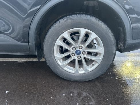 Used 2022 Ford Escape SE w/ Convenience Package image 9