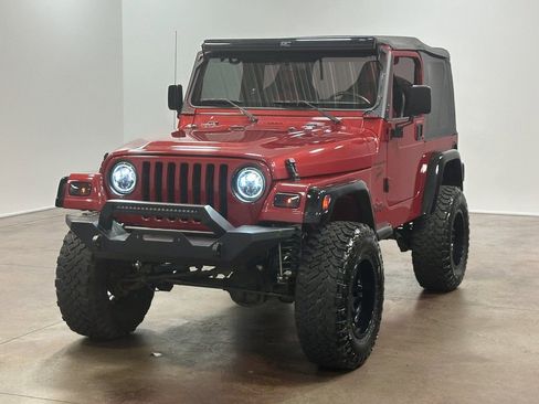 Used 1999 Jeep Wrangler Sport image 38