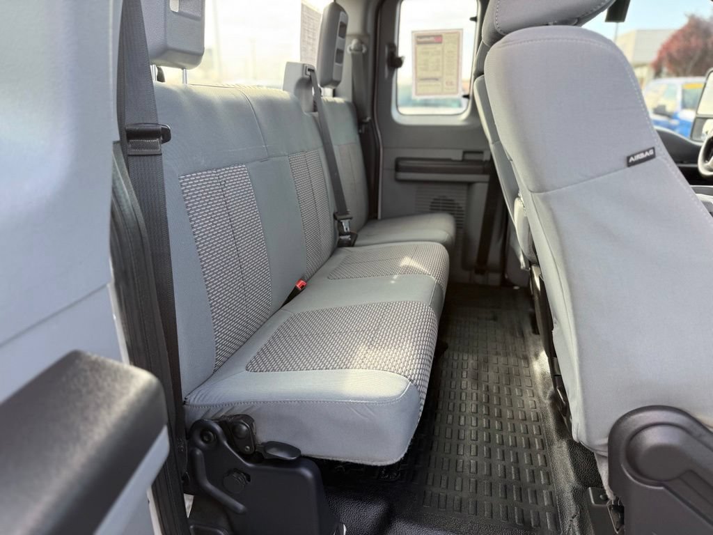Used 2015 Ford F250 XL w/ Power Equipment Group AWD/4WD image 16
