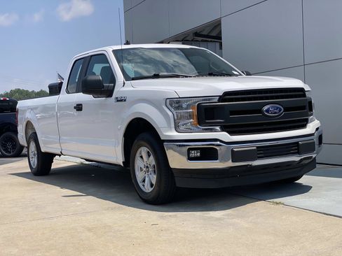 Used 2020 Ford F150 XL w/ Equipment Group 101A Mid RWD image 2