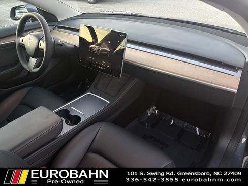 Used 2023 Tesla Model 3 Standard Range image 16