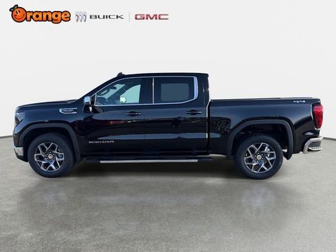 Used 2026 GMC Sierra 1500 SLE w/ Max Trailering Package image 6