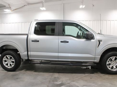 Used 2023 Ford F150 XLT AWD/4WD image 11