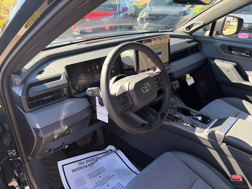 Used 2026 Toyota RAV4 XSE w/ Weather Package AWD/4WD image 25
