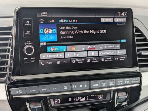 Used 2025 Honda Odyssey Sport-L image 25