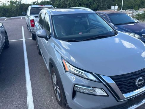 Used 2023 Nissan Rogue Platinum w/ Platinum Premium Package AWD/4WD image 4