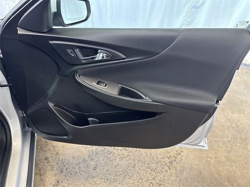 Used 2022 Chevrolet Malibu LT image 26