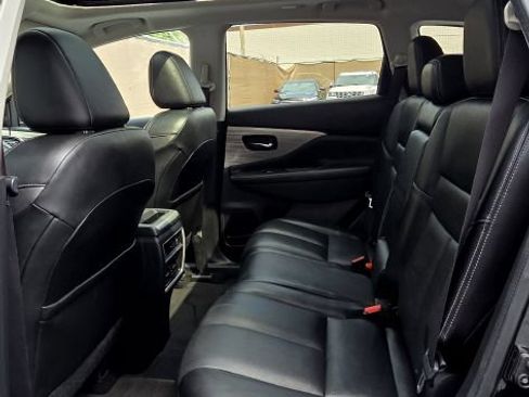 Used 2018 Nissan Murano SL AWD/4WD image 11