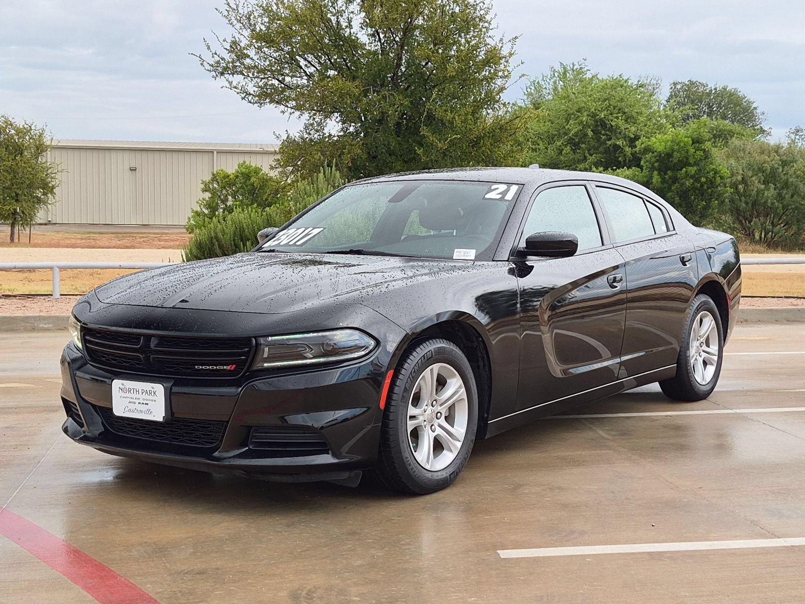 Used 2023 Dodge Charger SXT RWD image 7