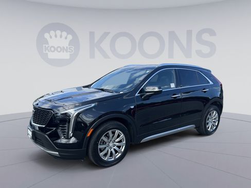 Used 2023 Cadillac XT4 Premium Luxury w/ Technology Package AWD/4WD image 1