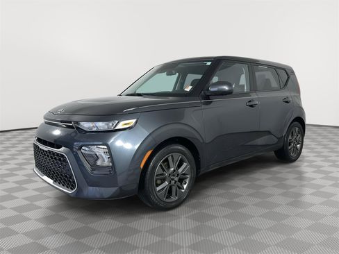 Used 2021 Kia Soul S image 3