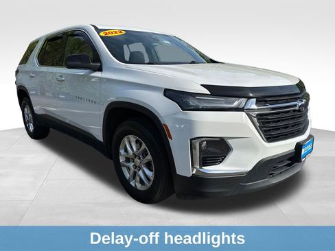 Used 2022 Chevrolet Traverse LS FWD image 11