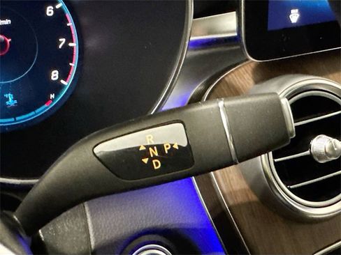 Certified 2022 Mercedes-Benz GLC 300 4MATIC image 16