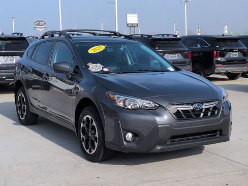 Used 2021 Subaru Crosstrek 2.0i Premium w/ Popular Package #2 image 8