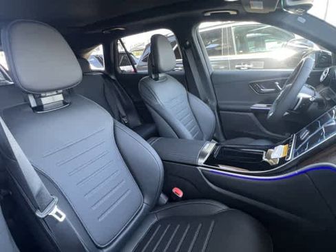 New 2026 Mercedes-Benz GLC 300 image 16