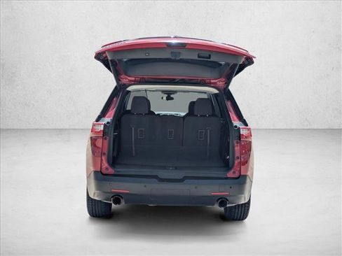 Used 2020 Chevrolet Traverse LT FWD image 6