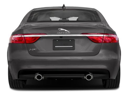 Used 2018 Jaguar XF Prestige AWD/4WD image 5