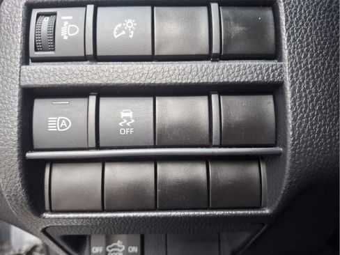 Used 2025 Toyota Tacoma TRD Off-Road image 21