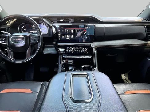 Used 2022 GMC Sierra 1500 AT4 w/ AT4 Premium Package AWD/4WD image 15