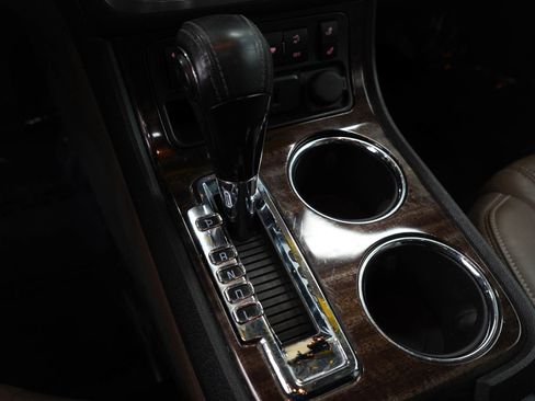 Used 2017 GMC Acadia Limited SLT image 20