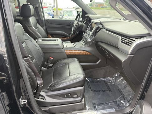Used 2015 Chevrolet Tahoe LTZ AWD/4WD image 9