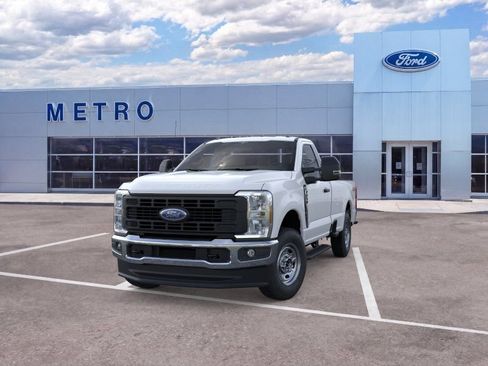 New 2026 Ford F250 XL w/ XL Chrome Package AWD/4WD image 3