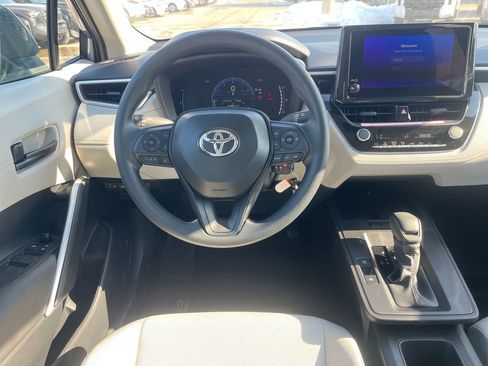 New 2026 Toyota Corolla Cross L image 14