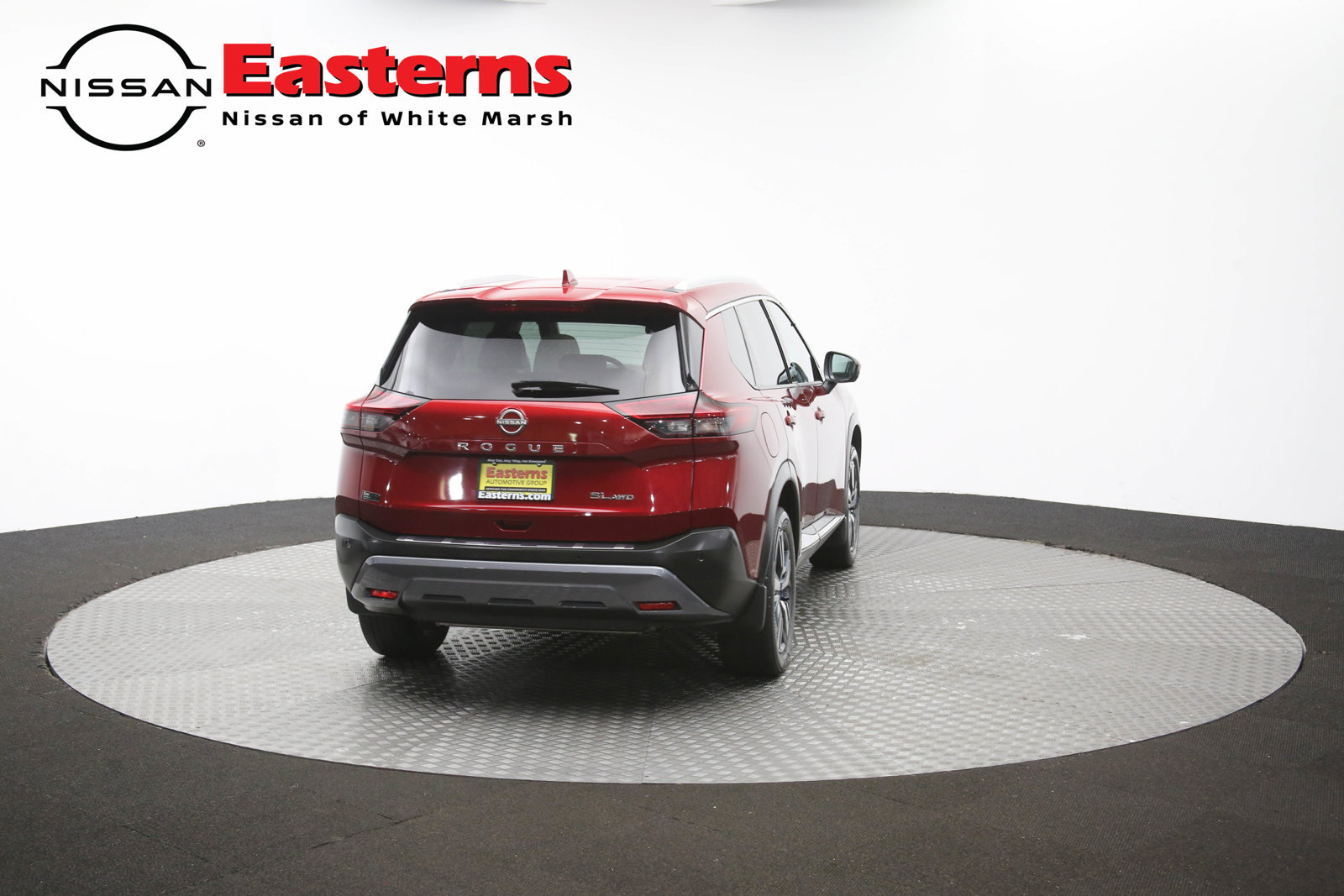 Used 2023 Nissan Rogue SL AWD/4WD image 38
