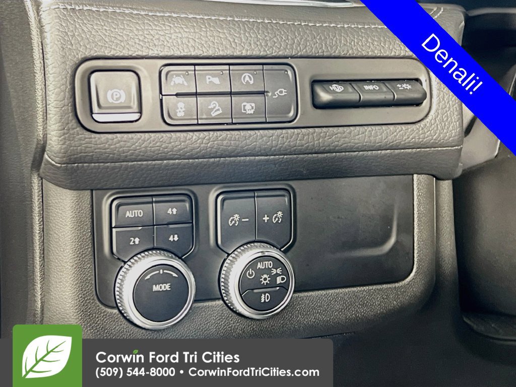 Used 2022 GMC Yukon XL Denali AWD/4WD image 20