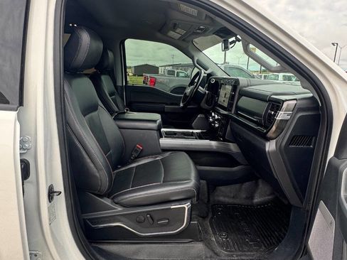 Used 2023 Ford F350 Lariat w/ Lariat Ultimate Package AWD/4WD image 13