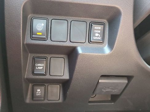 Used 2025 Nissan Frontier Pro-X w/ Pro Convenience Package RWD image 23