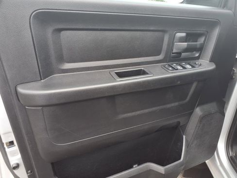 Used 2018 RAM 3500 Tradesman w/ Protection Group image 12