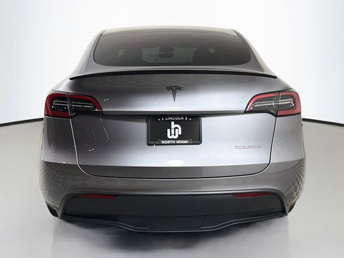 Used 2024 Tesla Model Y Performance AWD/4WD image 6