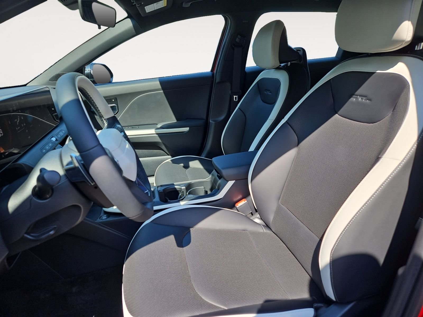 New 2026 Kia K4 GT-Line FWD image 9
