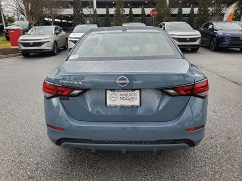 Certified 2025 Nissan Sentra SV w/ SV Premium Package FWD image 5