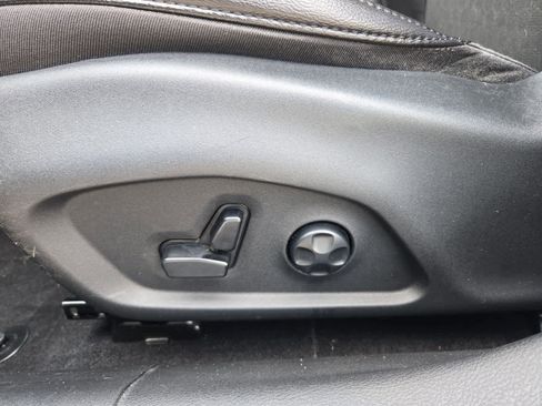 Used 2019 Jeep Compass Altitude image 17