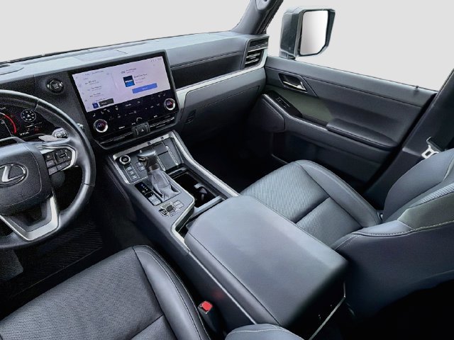 Used 2025 Lexus GX 550 AWD/4WD image 17