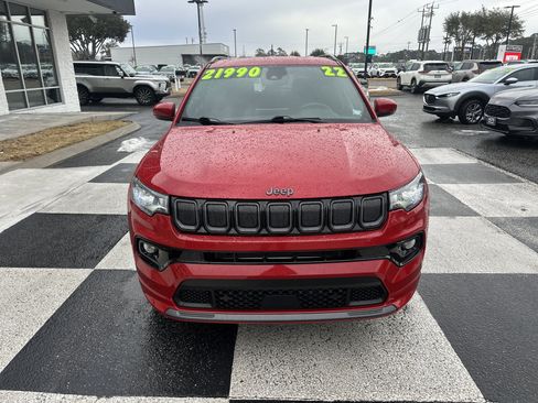 Used 2022 Jeep Compass Limited image 2