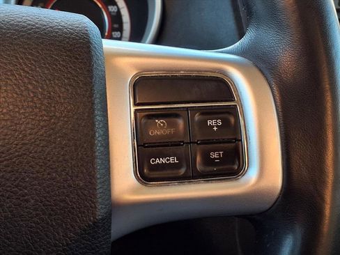 Used 2018 Dodge Journey SE w/ Blacktop Package image 15