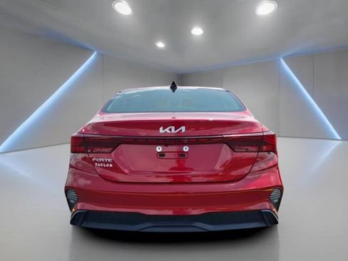 Used 2023 Kia Forte LXS w/ LXS Technology Package FWD image 22