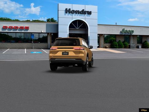 New 2026 Jeep Grand Cherokee Limited AWD/4WD image 14