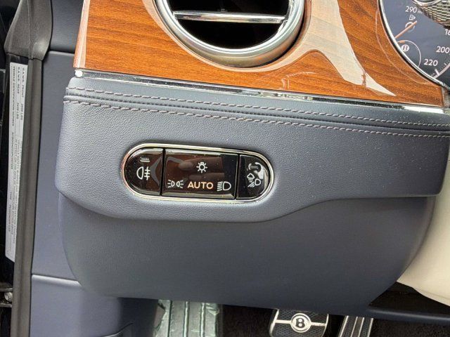 Used 2023 Bentley Continental GT Azure AWD/4WD image 21