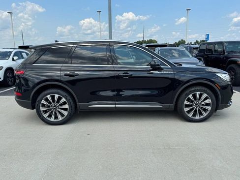 Used 2020 Lincoln Corsair Reserve w/ Equipment Group 201A AWD/4WD image 2