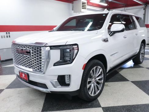Used 2021 GMC Yukon XL Denali AWD/4WD image 5