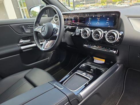Certified 2026 Mercedes-Benz GLA 250 4MATIC image 18