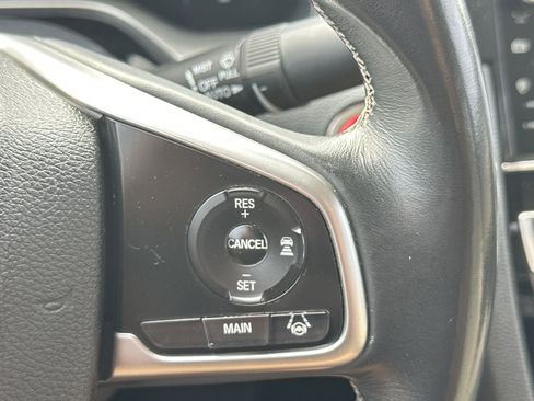 Used 2016 Honda Civic Touring image 29