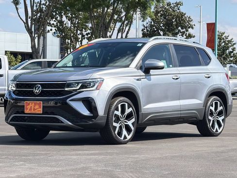 Used 2022 Volkswagen Taos SEL AWD/4WD image 7