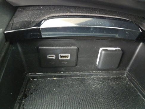 Used 2023 Buick Envision Preferred image 19